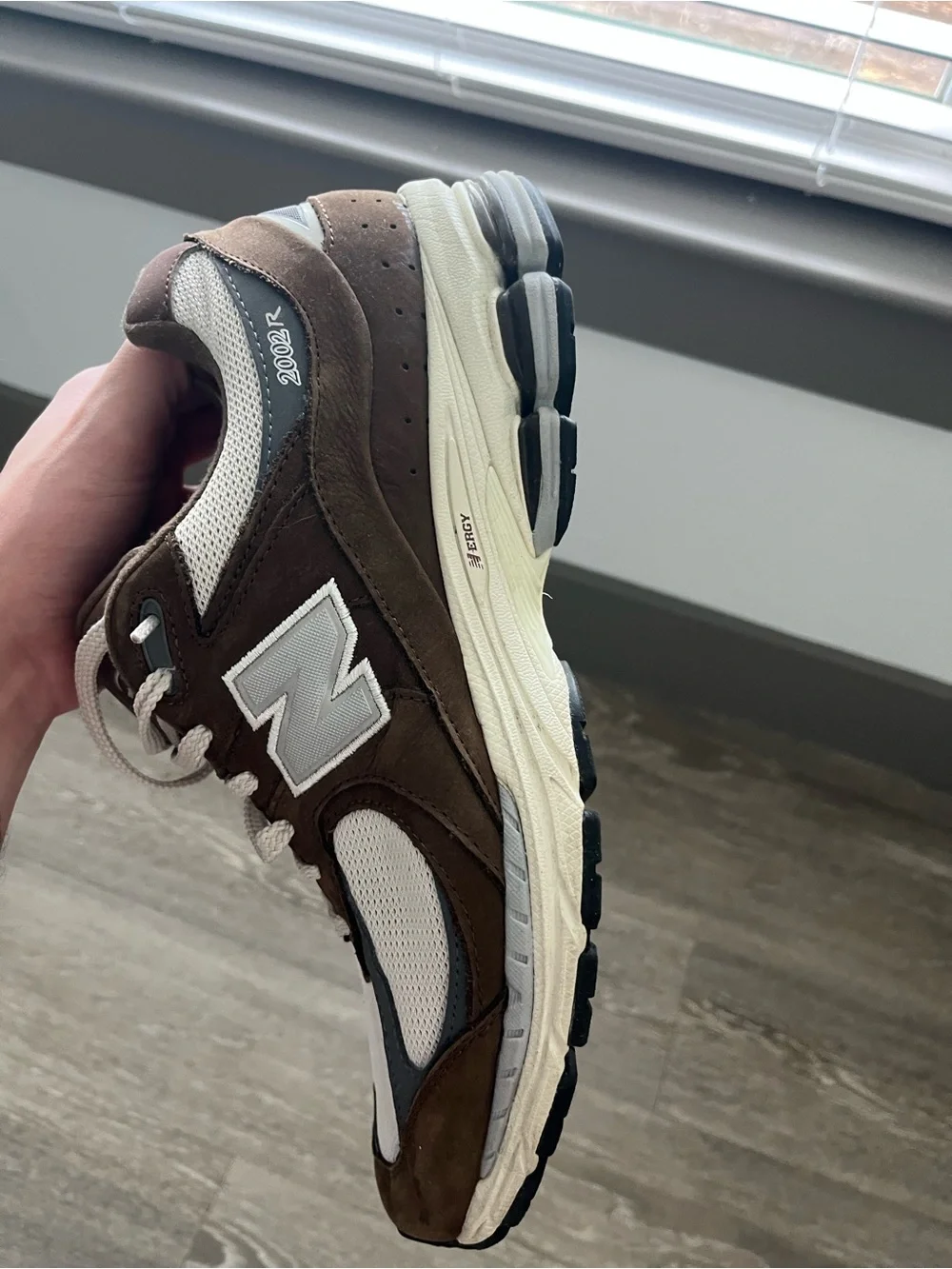 New Balance 2002R ‘adrift moonbeam’